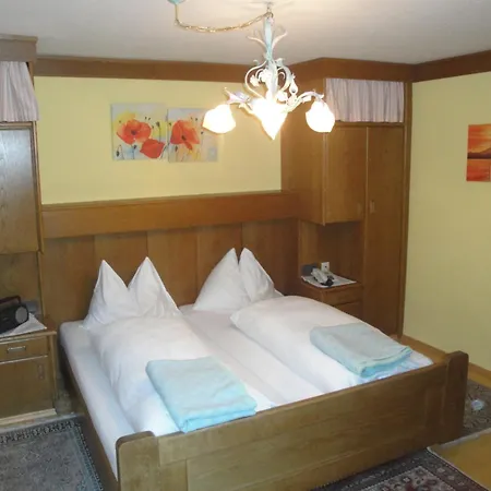 斯滕文德公寓旅馆 4*